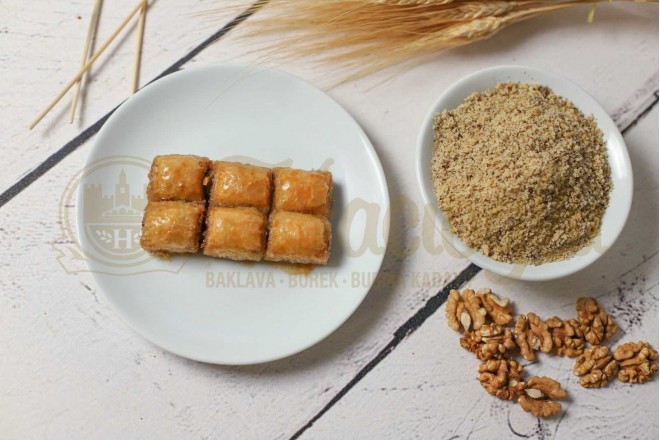 Cevizli Özel Baklava