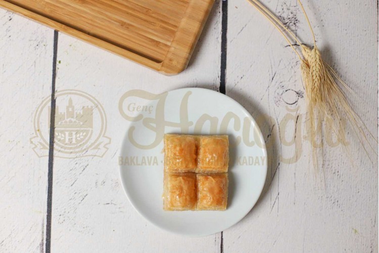 Kaymaklı Baklava